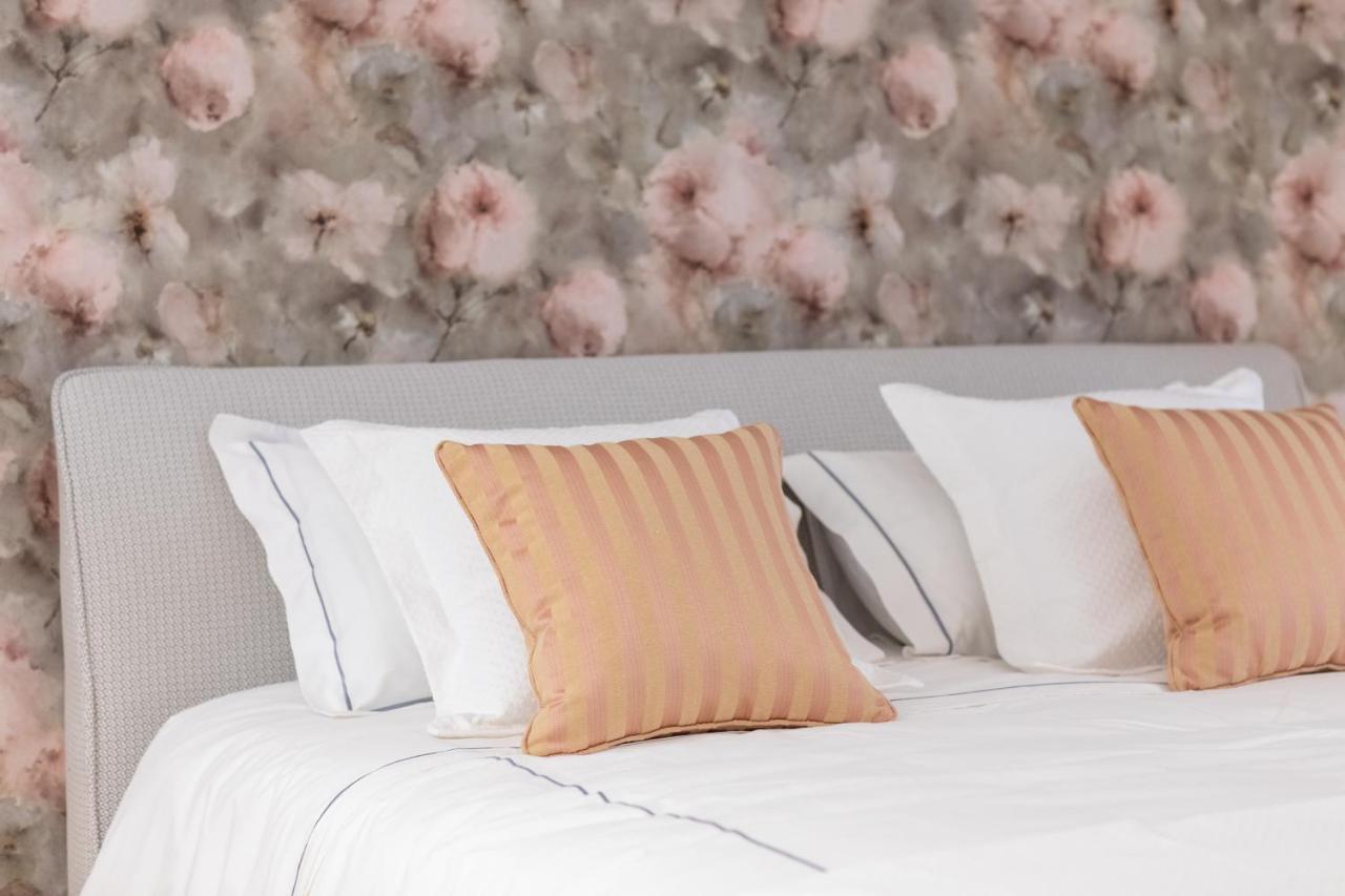 Seven Luxury Suites Τίρανα Εξωτερικό φωτογραφία