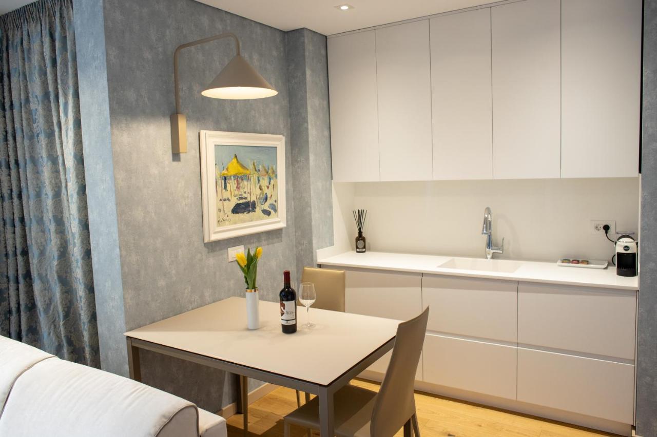 Seven Luxury Suites Τίρανα Εξωτερικό φωτογραφία