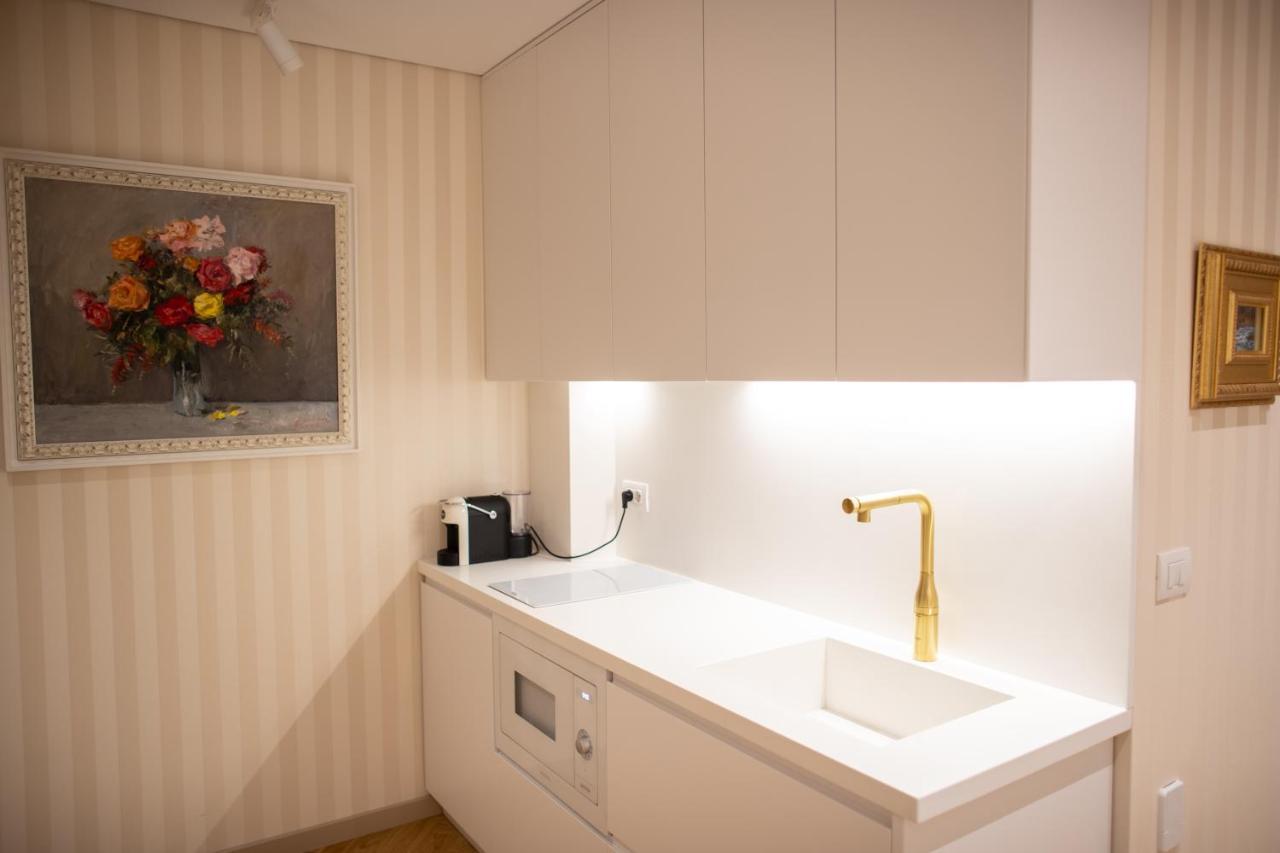 Seven Luxury Suites Τίρανα Εξωτερικό φωτογραφία