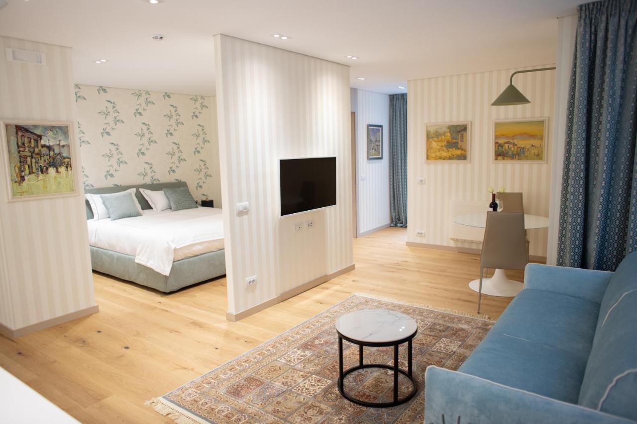 Seven Luxury Suites Τίρανα Εξωτερικό φωτογραφία